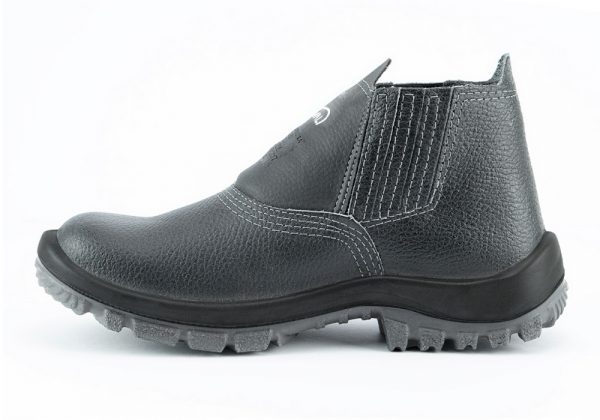 BOTINA ELASTICO LATERAL VAQUETA LISA BICO DE PVC CA 40043 - Image 3