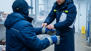 equipamentos-de-protecao-para-frigorificos-e-camaras-frias